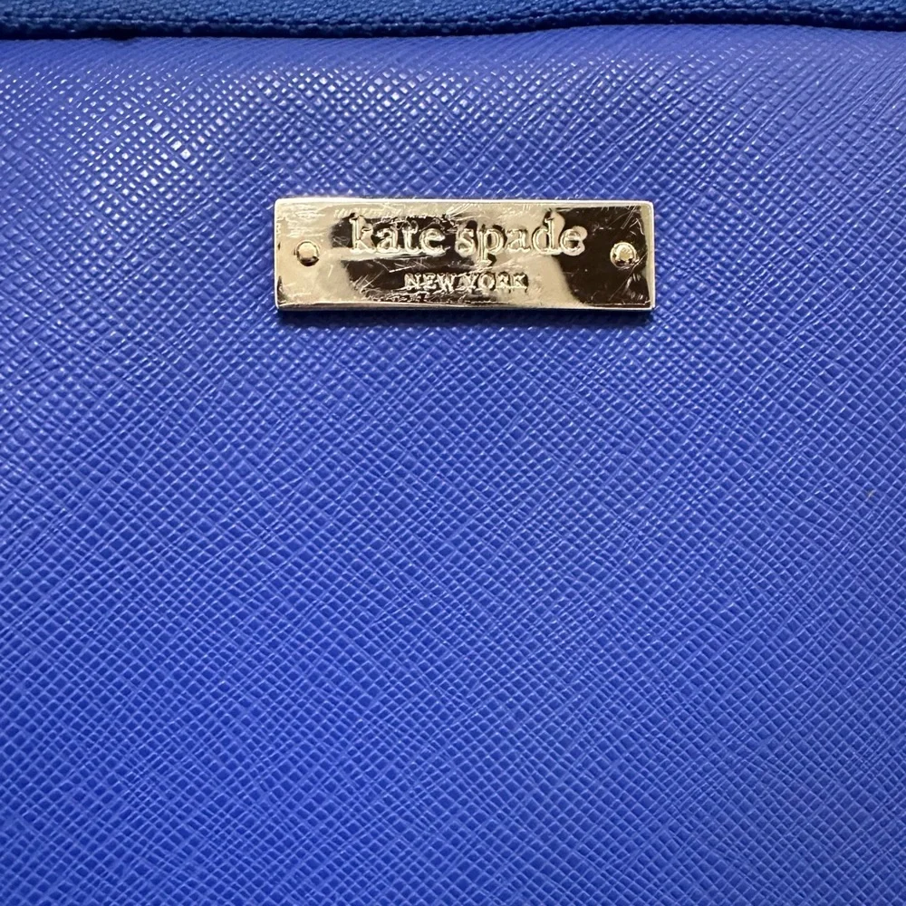 Kate Spade Blue Tablet / Ipad Laptop PC Sleeve with Matte Finish
